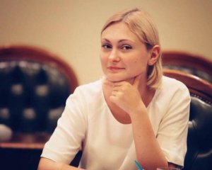 &quot;Слуга народа&quot; объяснила отставку генпрокурора и правительства