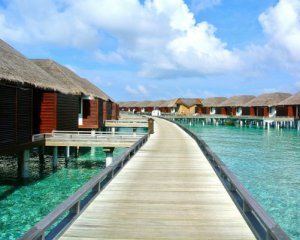 Карантин класса &quot;люкс&quot;: на Мальдивах открылся &quot;коронавирусный&quot; курорт