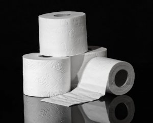 Чому люди запасаються туалетним папером