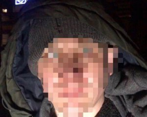 У Києві невідомий викрав хлопчика, який ішов із матір'ю