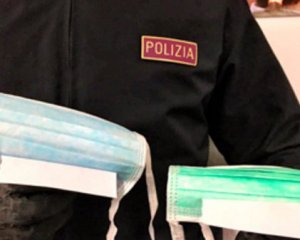 В Італії зловили українку, яка торгувала медичними масками