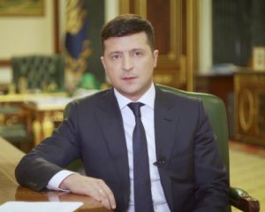 Вас не имеют права увольнять: Зеленский обратился к украинцам