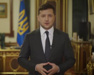 &quot;Якщо захворіє мільйон, медична система не витримає&quot; - Зеленський закликає українців сидіти вдома