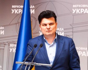 Перший "слуга" підхопив коронавірус