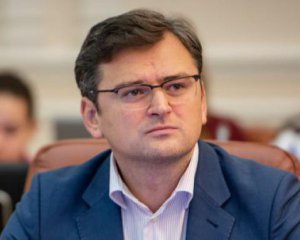 Їх ввели не через вірус: Кулеба прокоментував можливість зняття санкцій з РФ