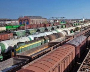 Металурги просять Зеленського вплинути на Укрзалізницю