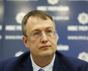 На Тернопільщині блокують села через спалах COVID-19