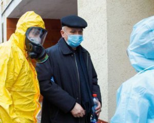 У Києві зросла кількість інфікованих, серед них - військовий