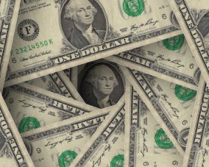 Доллар не останавливается: сколько стоит 30 марта
