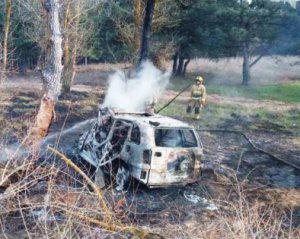 Теща живцем згоріла у машині зятя: стали відомі подробиці