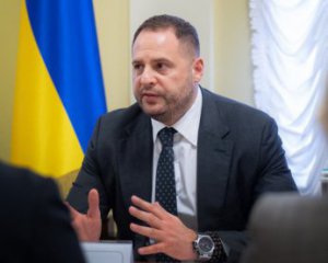 Давно планував - Єрмак про Mercedes за 3 млн