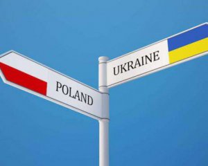 Более трети украинцев потеряли работу в Польше - опрос