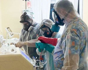 Киевские врачи рассказали о симптомах у пациентов с коронавирусом