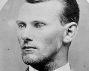 Застрелили самого известного грабителя