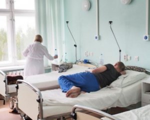 Тяжелобольных пациентов выписывают из больниц из-за карантина