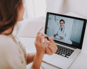 Українські лікарі консультуватимуть пацієнтів онлайн