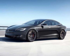 Tesla будет разгоняться до &quot;сотни&quot; быстрее, чем за 4 секунды