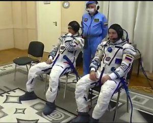 Американец и двое россиян отправляются в космос на 196 дней