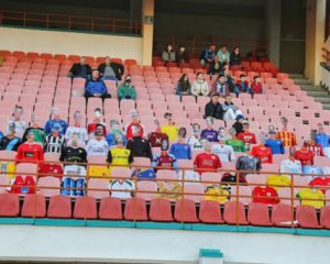 У Білорусі замість уболівальників на стадіоні посадили манекени