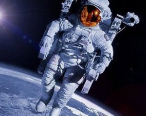 59 років тому людина вперше опинилася у космосі