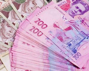 Степанов обіцяє медикам 300% зарплати