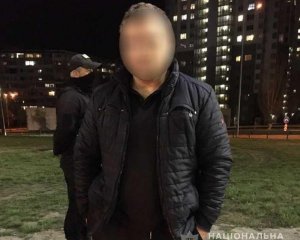 Колишній міліціонер, не вперше стріляє в людей - стало відомо про чоловіка, який обстріляв водія