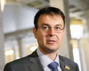 Перші $2 млрд траншу від МВФ будуть у травні