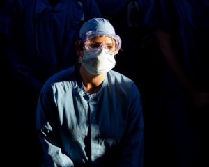 В Україні на коронавірус захворіли понад тисяча медиків