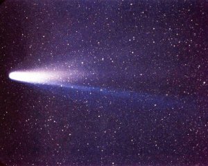Найвідоміша комета пролетіла близько від Землі