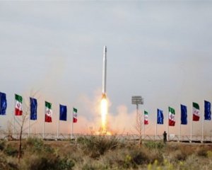 Іран заявив про успішний вихід військового супутника на орбіту Землі
