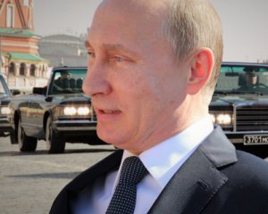 Меркель і Путін обговорили особливий статус Донбасу