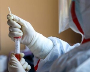 Украинцев начнут массово тестировать на антитела к коронавирусу