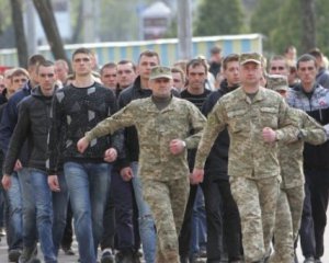 Українських призовників відправлять на обсервацію