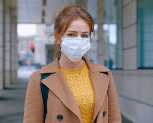 Саморобні маски не гірші за медичні - дослідження