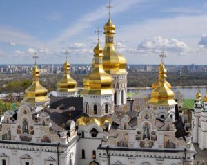 Коронавирус в Киево-Печерской лавре: заболели все священики