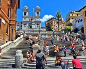 Офіційно: Італія не буде приймати туристів до 2021 року