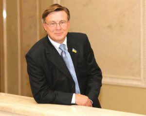 Ексміністра звинуватили у вбивстві