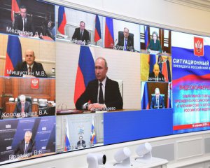 Онлайн-хода і авіація - Путін дав наказ святкувати 9 травня