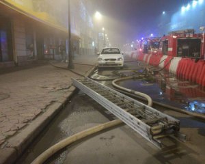 На Подоле горел ресторан: он был закрыт на карантин