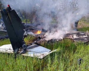 В Днепропетровской области разбился самолет: двое погибли