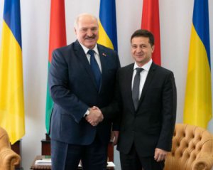 Зеленський не поїде на парад до Лукашенка