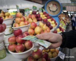 В Украине открылась половина продовольственных рынков