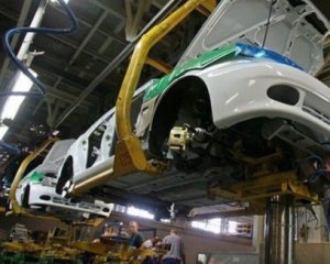 Українське автовиробництво зменшилося на 24%
