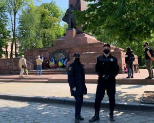 У поліції відзвітували, як пройшов День Перемоги в Україні