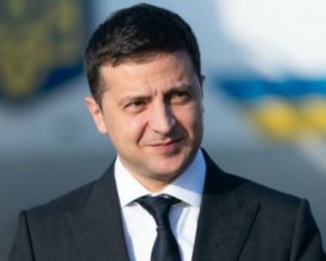 &quot;Дякуйте їм кожного дня&quot; - Зеленський зворушливо привітав матерів