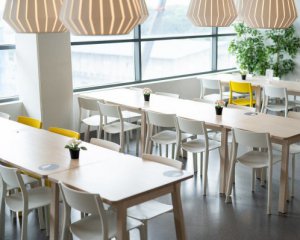 IKEA почала продавати свої товари в Україні: як придбати