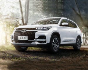 Стильний і компактний: Китай оновив Chery Tiggo