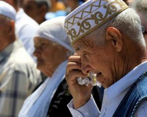 Пам&#039;ять жертв депортації кримськотатарського народу вшанували під наглядом силовиків