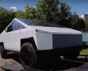 В Україні створили власну версію Tesla Cybertruck