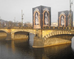 У Чехії - різкий спалах захворюваності на Covid-19